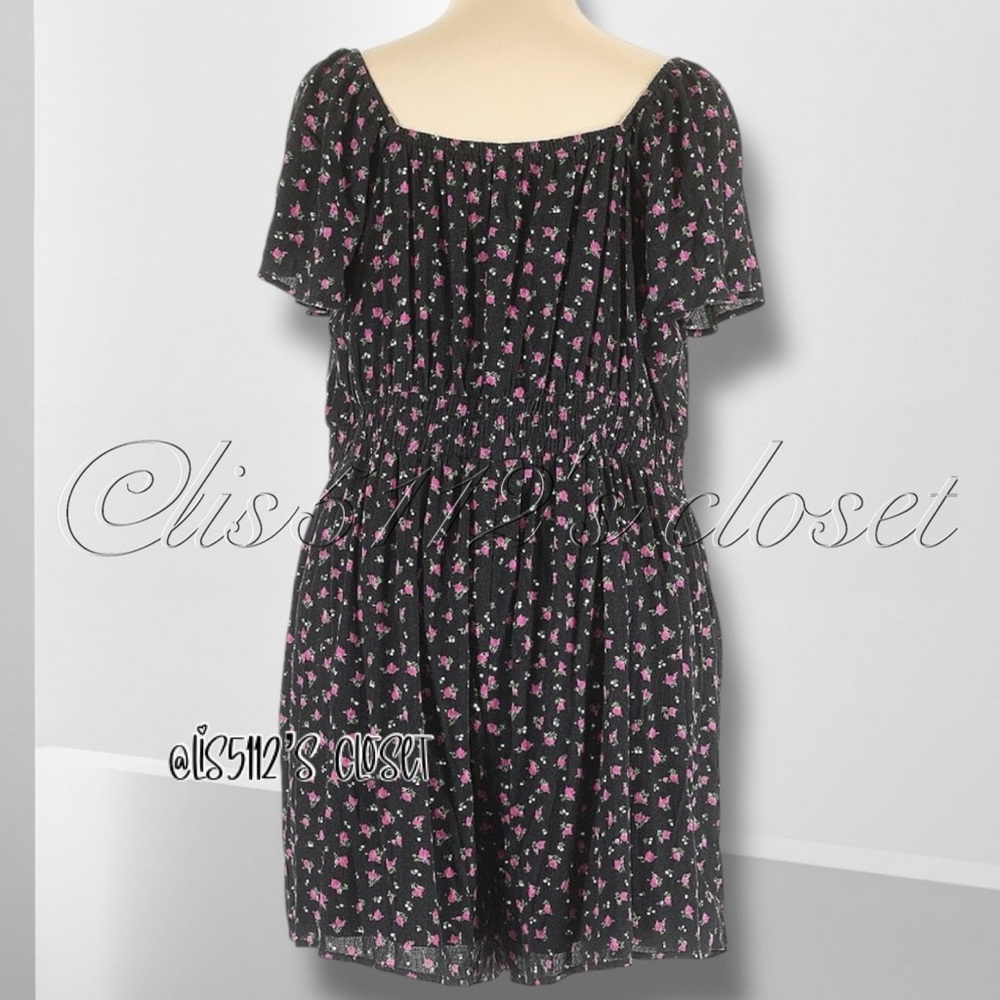 Torrid x Betsey Johnson Rosebud Roses Floral Gauze Romper 2X 18 20 - Picture 6 of 15
